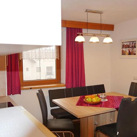 Appartamento Haus Dilitz-Theiner - Bachbluete Nauders Esterno foto