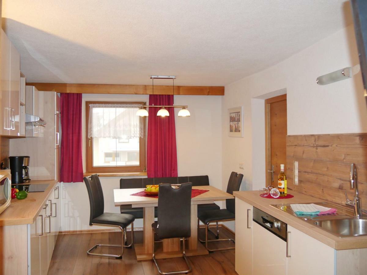 Appartamento Haus Dilitz-Theiner - Bachbluete Nauders Esterno foto